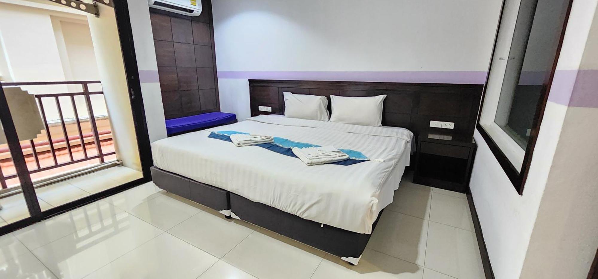 فندق D C Patong المظهر الخارجي الصورة